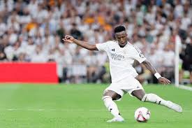 极大地吸引 极大地吸引