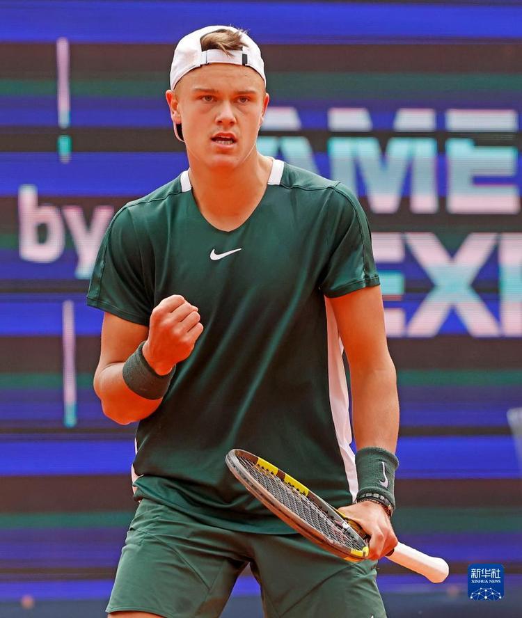 更多国际资 更多国际资