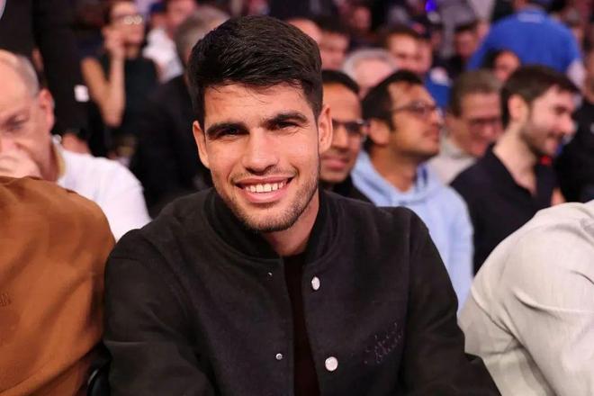 他们不仅是 他们不仅是